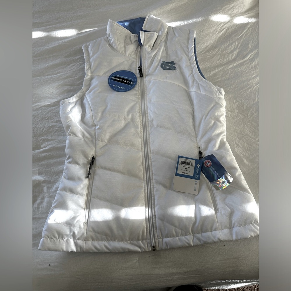 Women’s reversible Tar Heels vest - brand new with tags - size medium